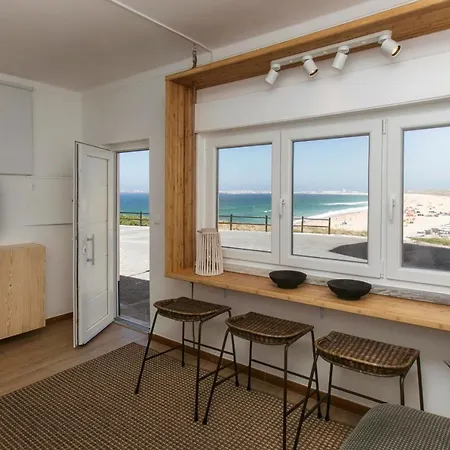 Vista Espectacular Playa De Supertubos, Peniche بيت للعطل اتوغويه ده باليه